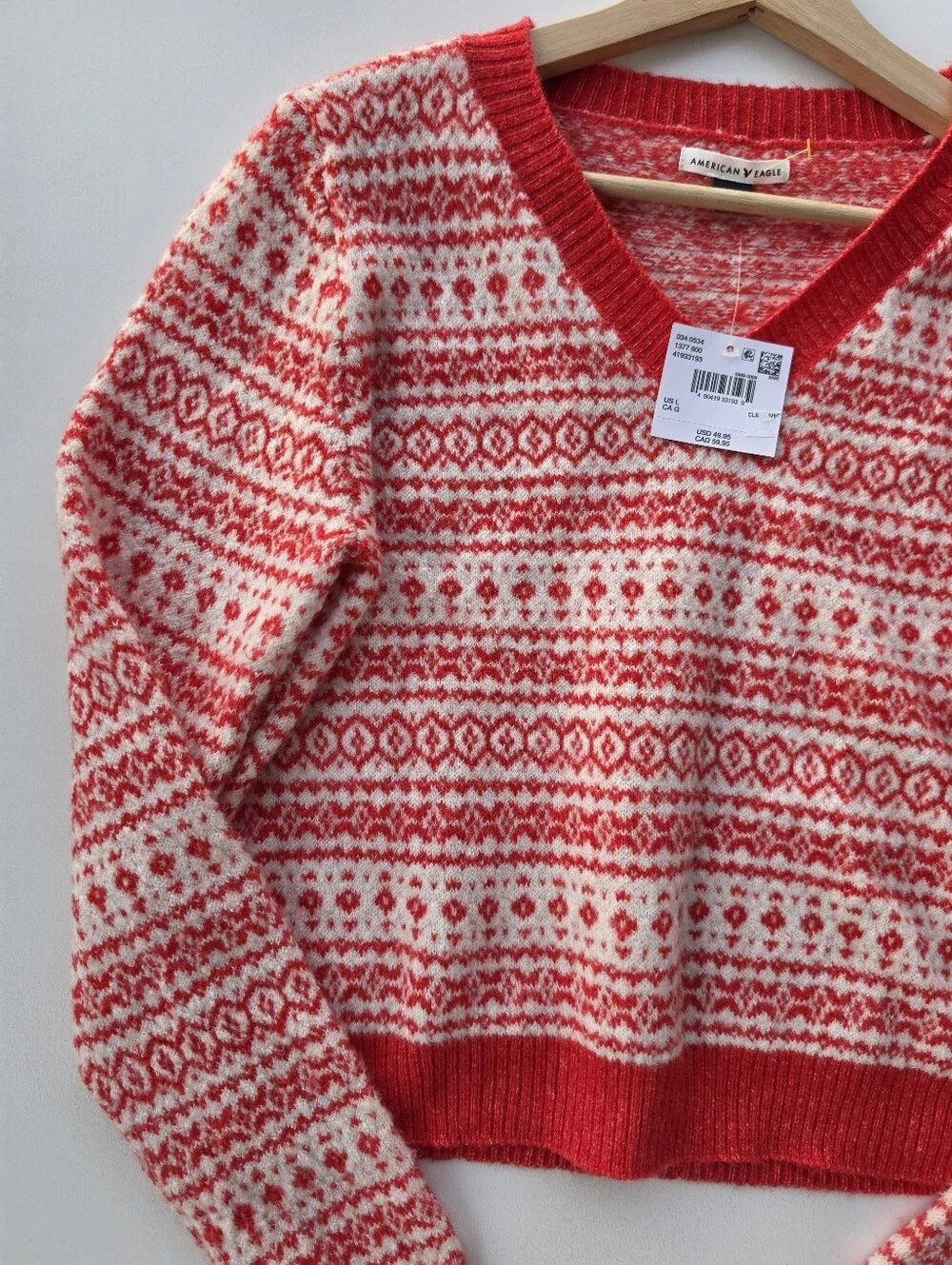 American Eagle NWT Red And White Fair Isle Knit V-neck Sweater